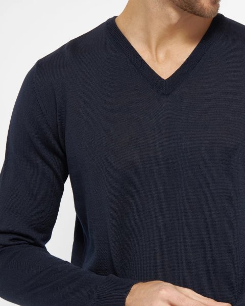 Zoom bild av Copenhagen mens pullover v-neck slimfit, navy