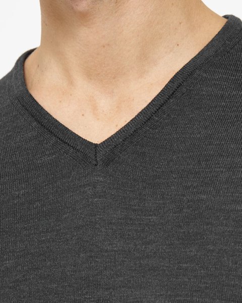 Zoom bild av Berlin mens pullover v-neck, dark charcoal melange
