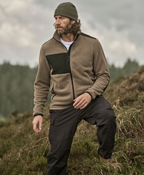 Zoom bild av Mountain Fleece Clay