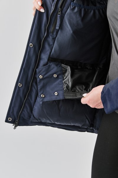 Zoom bild av Women's Denali Parka, midnight