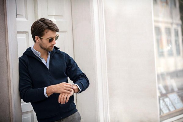 Zoom bild av Premium Double-faced hoodie, navy