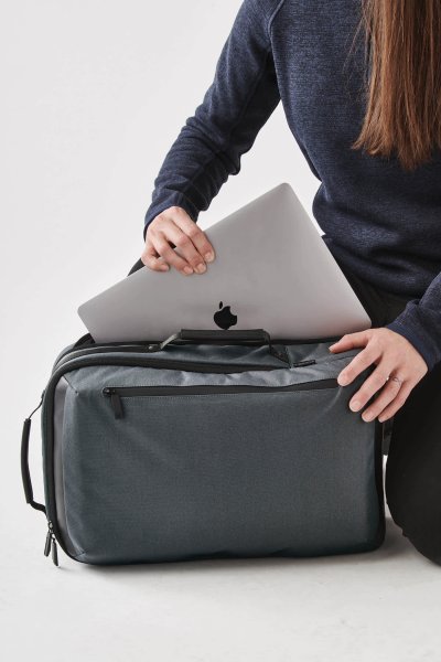 Zoom bild av Compare Hedmark Commuter Backpack, graphite/black
