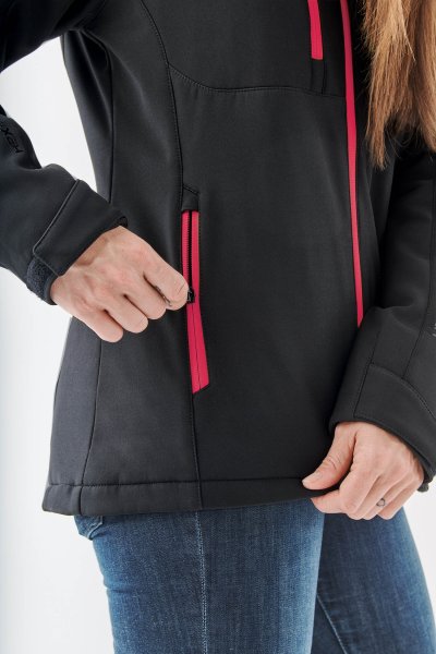 Zoom bild av Women's Orbiter Insulated Softshell, black/red