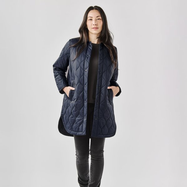Zoom bild av Women's Tundra Quilted Shacket, navy