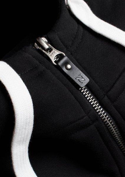 Zoom bild av Stylish hooded sweat, black